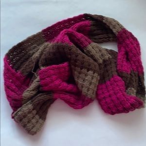 Winter pink and brown scarf.